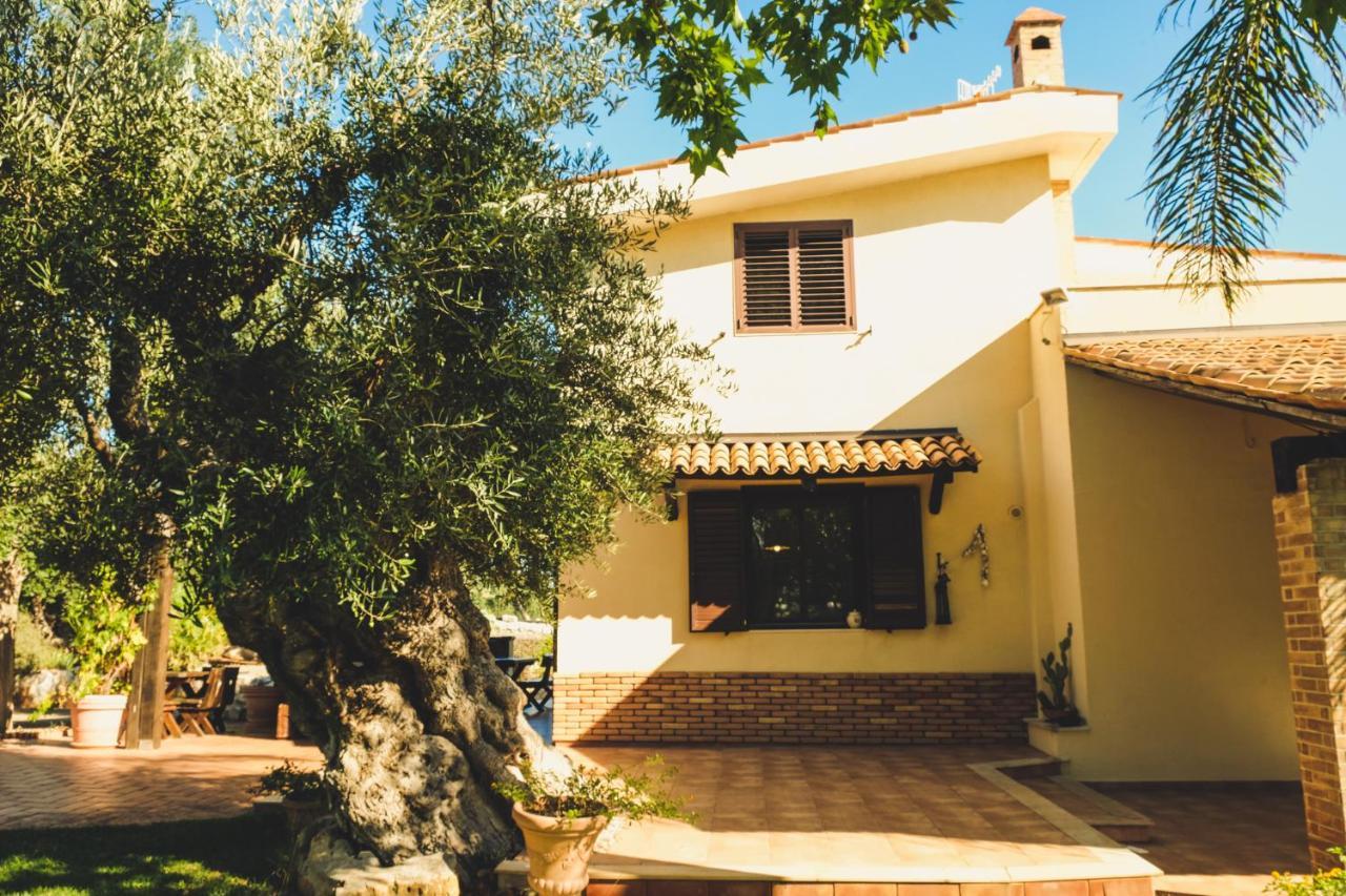 Villa Due Torri Cozzana 外观 照片